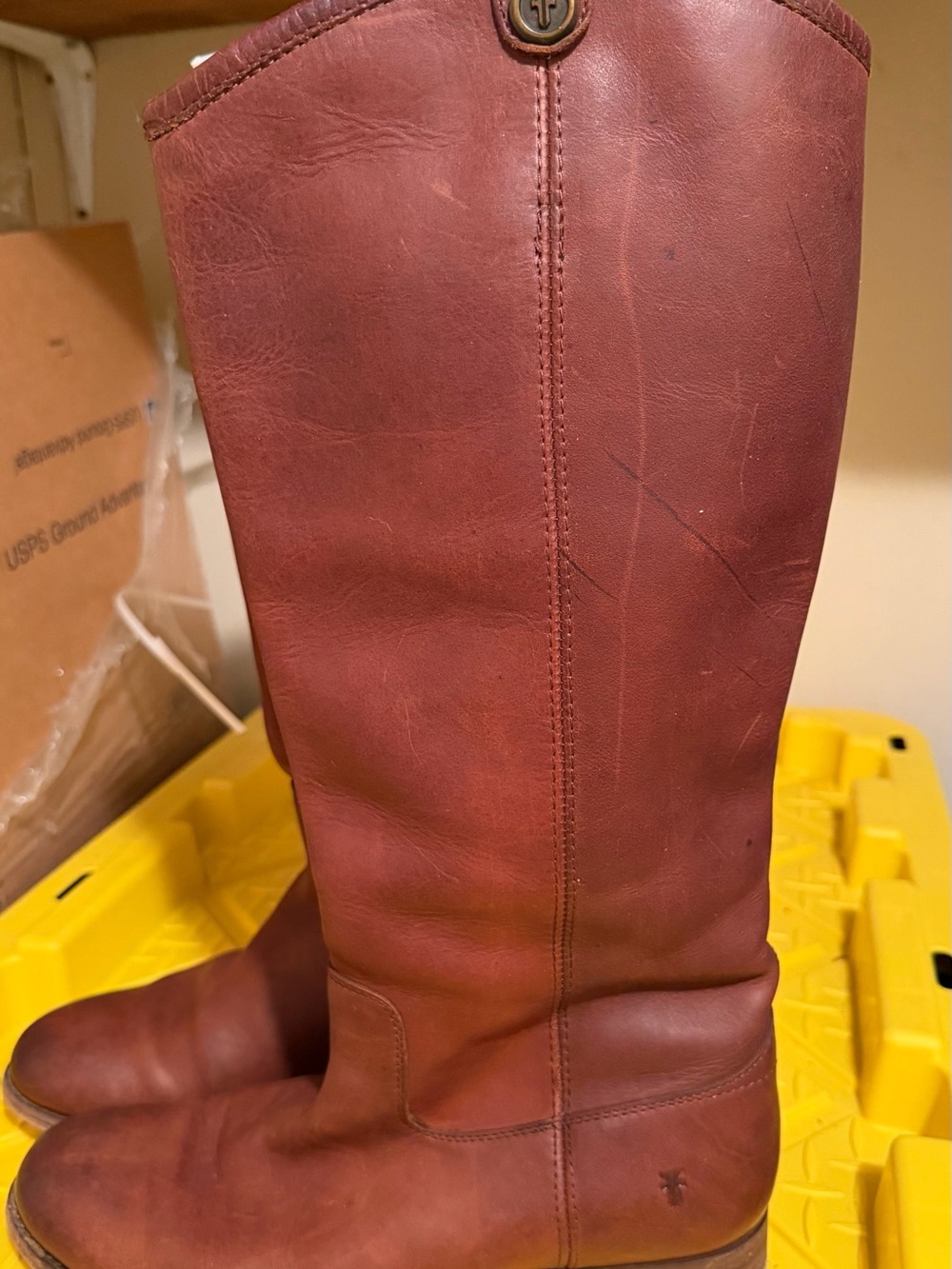 Frye Melissa Button 2 Tall Leather Riding Boots in Burgundy/Brown Womens 8.5 - Picture 2 of 7